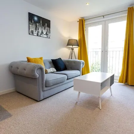Lovely 2 Bed 2 Bathroom Apartment Manchester Exterior photo